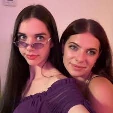 Abbie Bell (@AbbieCB_)