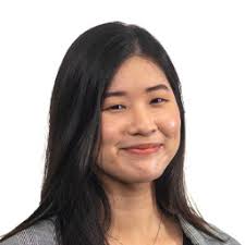 Singaporean students perform Maori song