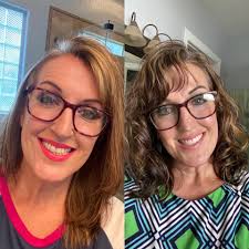 Caramel highlights with deep root smudge