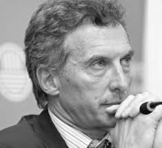 Página/12 :: El país :: Un zorro al cuidado del gallinero