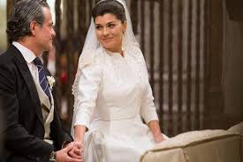 Moreover, he also got closer to princess sheria and the grand daughter of the holy maiden, riana, after he presented his creation to them! Marcos De Quinto Se Refugia En Su Familia Tras El Escandalo De Sus Impuestos Informalia Es