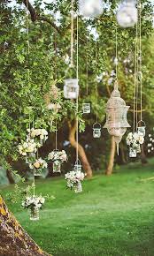 21 Chic Wedding Flower Decor Ideas Wedding Forward Lights Wedding Decor Garden Wedding Decorations Hanging Wedding Decorations