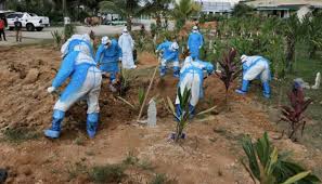 Tanah kubur musim 15 episode 13, tanah kubur musim 15 episode 13 video, watch tanah kubur musim 15 episode 13, tanah kubur musim 15 episode 13 online video. Sehingga Hari Ini Masih Belum Tengok Kubur Mak Wanita Kongsi Pengalaman Satu Keluarga Positif Covid 19