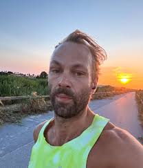 Jesus och Manne (@springsnyggtpodden) • Instagram photos and videos