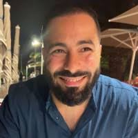 30+ profils pour “Attar”