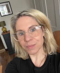 Sharon Hutchings's Instagram, Twitter & Facebook