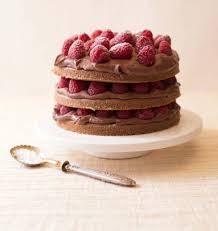 Layer Cake Au Chocolat Tonka Et Framboises Gateau A Etages Recette Cake Chocolat Layer Cake Au Chocolat Chocolat
