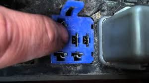 My power windows on 95 isuzu trooper just now stopped. Isuzu Trooper Fuse Box Youtube