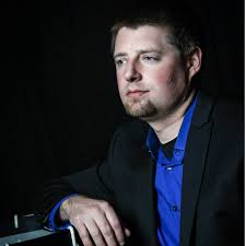 Mike Glaze's Instagram, Twitter & Facebook