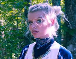 Mamie Ruth Projects :: Photos, videos, logos, illustrations and branding ::  Behance