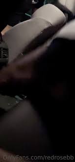 Redrosebb fuck in car 2