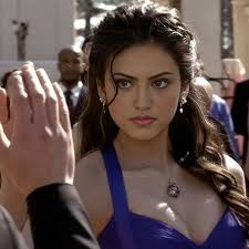 Nina Dobrev's doppelgangers for The Vampire Diaries?