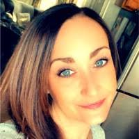 Amy Faria's Instagram, Twitter & Facebook