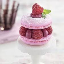 Riesen Macarons Mit Himbeermousse Rezept Himbeermousse Macarons Himbeeren