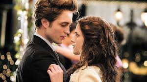 Who has kristen stewart dated? Robert Pattinson Fell In Love With Kristen Stewart The First Time They Met Fandom