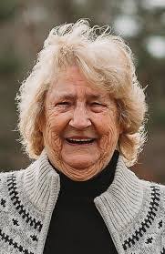 Kathleen Clements's Instagram, Twitter & Facebook