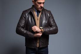 Wir bieten die größte kollektion an kostenlosen schminken spiele für die ganze familie. Outfit Furs Erste Date Was Anziehen Face To Face Dating Face To Face Dating