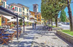 Verbania, a garden on the lake, in its marvellous natural setting on the borromean gulf. Ferienwohnung Lago Maggiore Verbania Italien Ivm190 Novasol