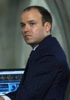 Bill Tanner zobacz kto grał tę postać