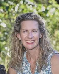 Laurie Edington's Instagram, Twitter & Facebook