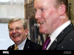 Frank carson hi-res stock photography and images