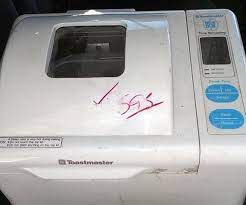 Remember to adjust your recipe for the 1/4 cup of water and 1 1/2 teaspoons of. Toastmaster Bread Box 1155 Xanapus Lair