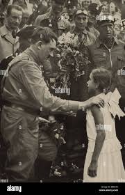 Adolf hitler 1932 hi-res stock photography and images - Page 2 - Alamy