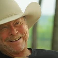 Good character in women attracts men's support