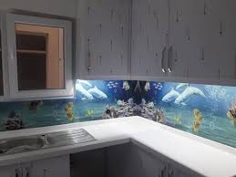 Tezgah arası 3 boyutlu cam panel kaplamalarda istediğiniz herhangi bir resmin baskısı kırılmaz ve yanmaz özellikte olan temperli camların arka yüzeyine özel. Istanbulda Cam Mutfak 3d Tezgah Arasi Cam Sistemleri Yildirim Dekor Tezgah Arasi Cam Mutfak