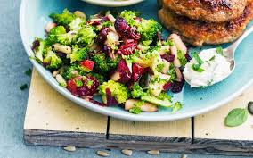 Brokkolisalat 5 X Anders Rezept Fur Den Thermomix Brokkoli Salate Brokkolisalat Rezepte Brokkolisalat