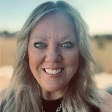 Jacqueline Bird's Instagram, Twitter & Facebook