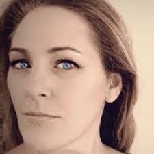 Melinda Frederick's Instagram, Twitter & Facebook