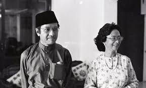 By tun dr mahathir mohamad. 11 Quotes From Tun Mahathir And Tun Siti Hasmah About Each Other