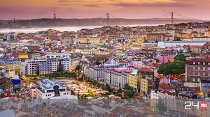 Kellemes éghajlata, hangulatos utcái, különleges kis üzletei, gótikus katedrálisai, impozáns hídjai és a fado. A Fovaros Amit A Viragzo Ingatlanpiac Taszithat A Melybe 24 Hu