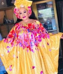 Robe africaine en dentelle couture africaine femme robe africaine boubou modele de robe africaine mode africaine bazin mode hello ladies check the latest 2019 befitting and exotic ankara styles to rock your weekend.they are classy,very vibrant and. 570 Idees De Bazin En 2021 Mode Africaine Robe Africaine Mode Africaine Robe