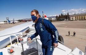 Spanje neemt het woensdag op tegen slowakije, terwijl zweden speelt tegen polen. Spaanse Ek Selectie Dieptepunt Voor Ramos En Voor Real Madrid Voetbal International