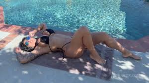 Cherry Devivre Had Some Underwater Scene | Porntrex....