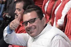 NO SOLO SE HA RECONSTRUIDO LA CARRETERA, SE HAN MEJORADO LAS CONDICIONES”.  El presidente Bernardo Arévalo habló sobre las mejoras significativas en la  infraestructura vial, para garantizar mayor durabilidad y seguridad. "En