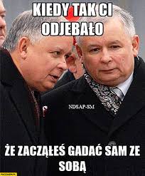 Memy z wykorzystaniem meme mana, popularnie nazywane „stonks memes. Kiedy Tak Ci Odwalilo Ze Zaczales Gadac Sam Ze Soba Lech Jaroslaw Kaczynski Paczaizm Pl