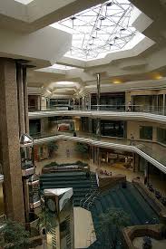 City Center Mall Empty This Mall Was Removed And Made In To A Beautiful Green Space For The City Now Called Colu Abandoned Malls Vintage Mall City Of Columbus