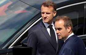 Santé en crise? Le nouveau Premier ministre agit! Découvrez son plan!