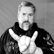 El Greg Pineda (@Pinedagger)