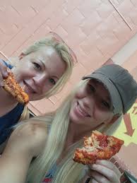 kyle.shaffer's Pizza Review at PizzeRizzo