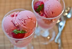 strawberry frozen yogurt once upon a chef