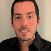 100+ perfiles de «Willcott»