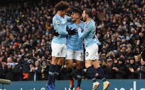 Get the latest manchester city news, scores, stats, standings, rumors, and more from espn. Fa Cup Spieler Von Manchester City Bezahlen Fan Busse Zum Finale