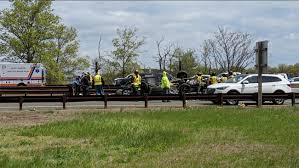 Maybe you would like to learn more about one of these? 9 Hurt Including 6 Children In Multi Vehicle Accident On Garden State Parkway In Hazlet New Jersey Abc7 New York