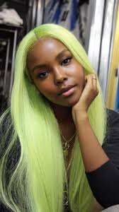 SO ANYONE ELSE IN LOVE WITH META VIBES FEED? 👀