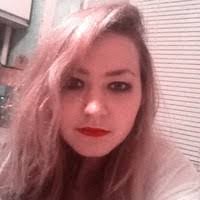 Phoebe Hale's Instagram, Twitter & Facebook