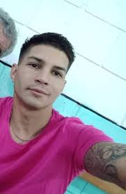 TIENE CADENA PERPETUA. LLEVA 10 AÑOS PRESO. SU FAMILIA DICE QUE ES INOCENTE  Y QUE LA POLICIA ARMO LA CAUSA